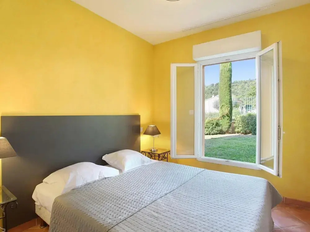 Voir la photo 1 — Apartment in Greoux-les-bains Near Lakes