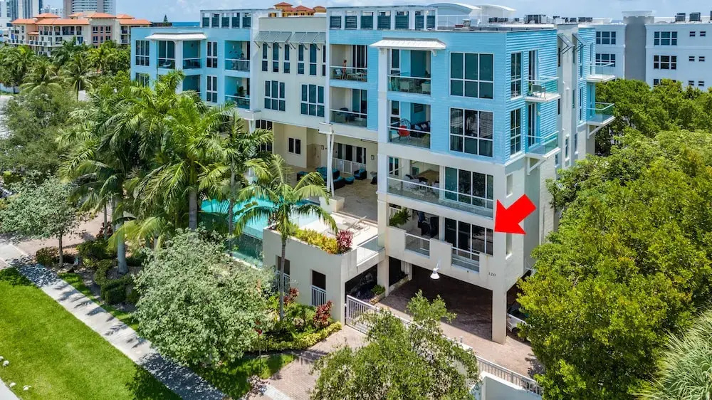 Deerfield Condo Suites by Opus