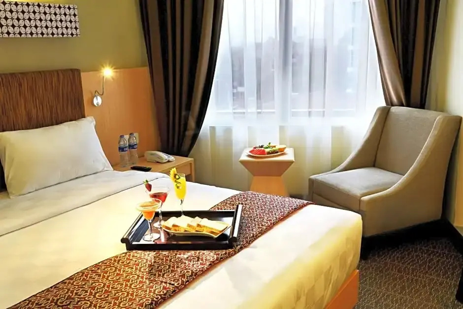 Cipta Hotel Pancoran Room Type - Deluxe Double Room