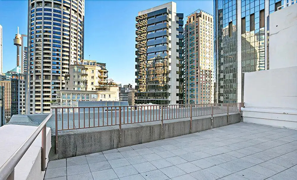 The Apartment Service CL405