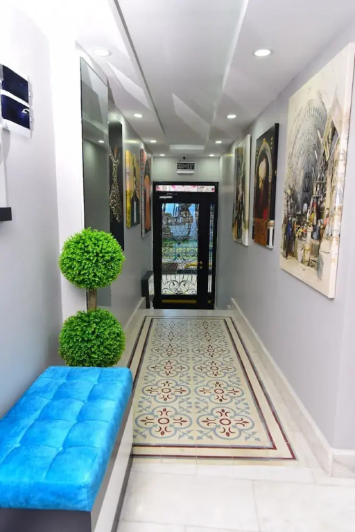 Hotel photo 12