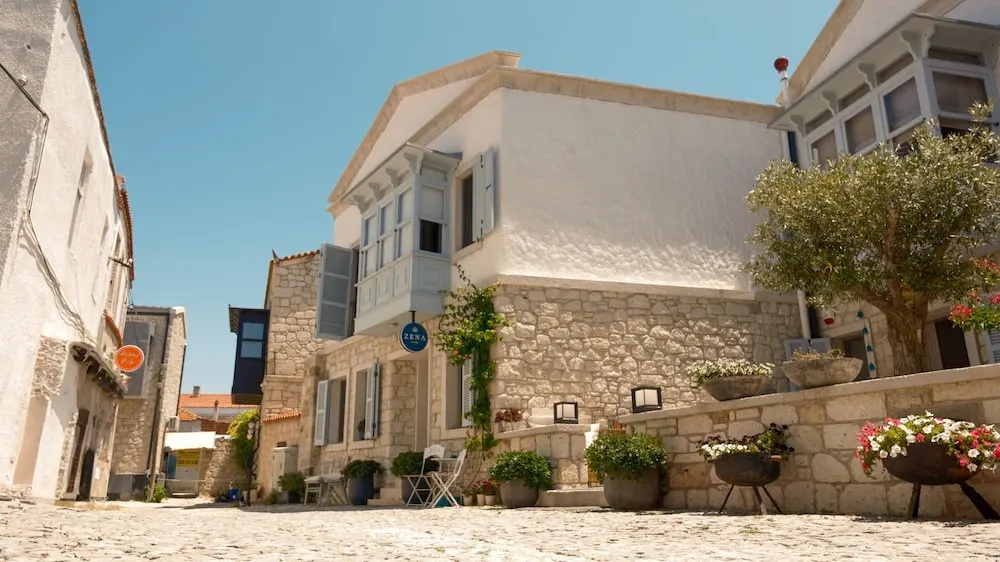 Zena Hotel Alaçatı Adults Only