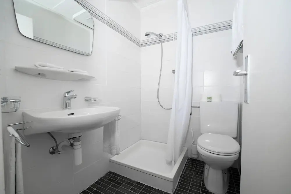 J5 Hotels Helvetie Montreux - Chambres