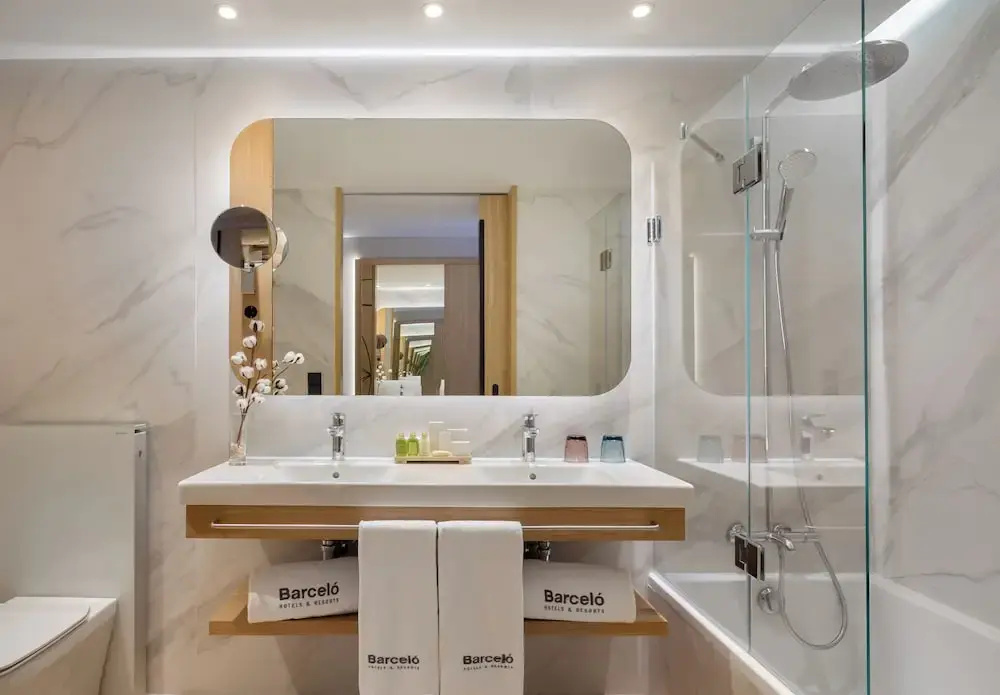 Premium Triple room