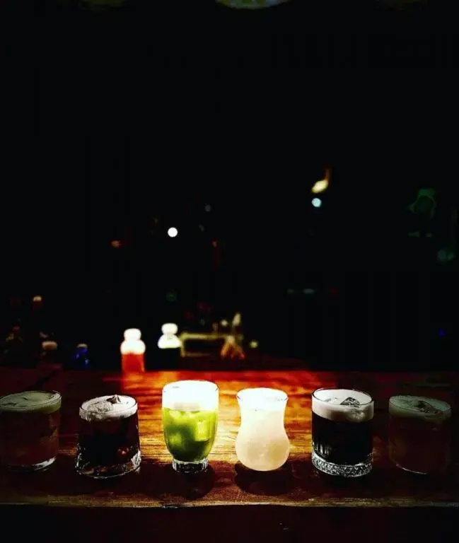 Food & Beverage