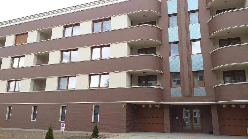 Hatvan Corner Apartments 2