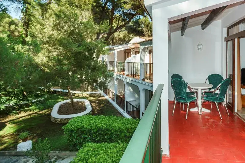 1 Bedroom Superior Apartment with balcony