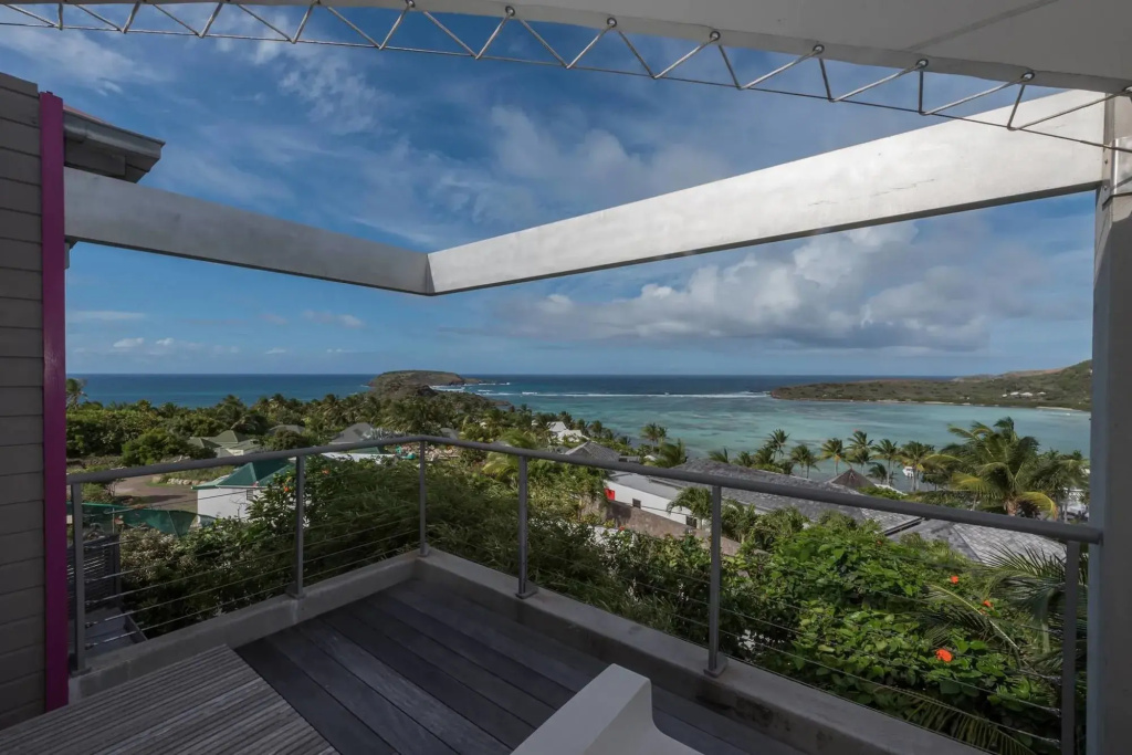 Amnios St Barth