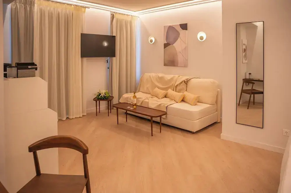 Luxury Suite with balcony and with garden view