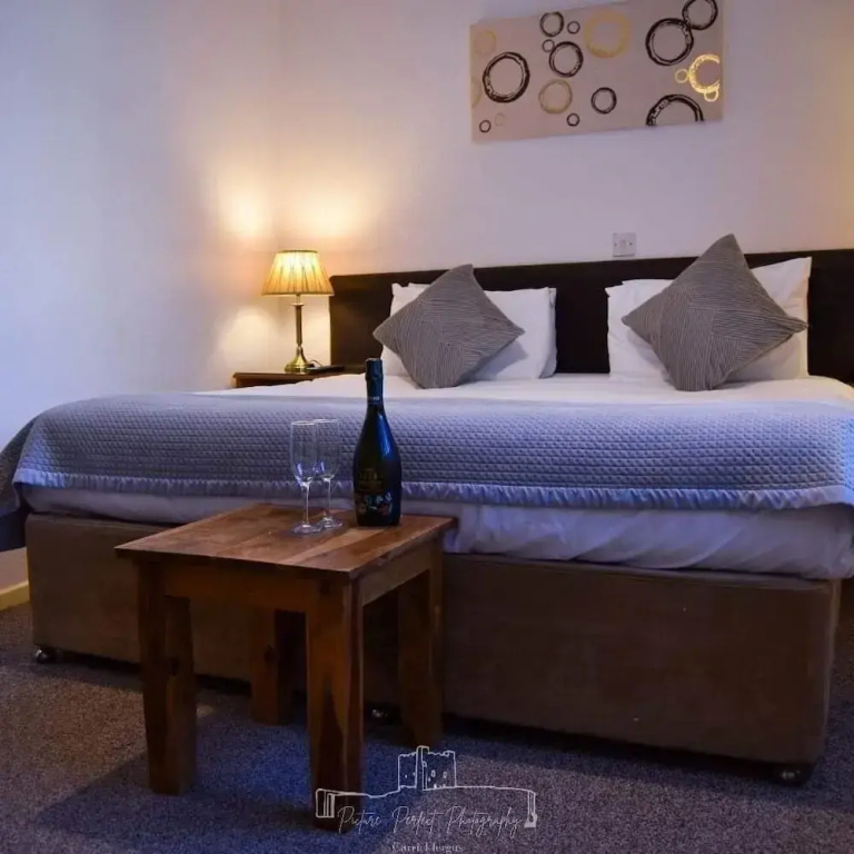 Dobbins Inn - Chambres