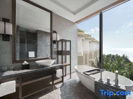 Intercontinental Phu Quoc Long Beach Resort