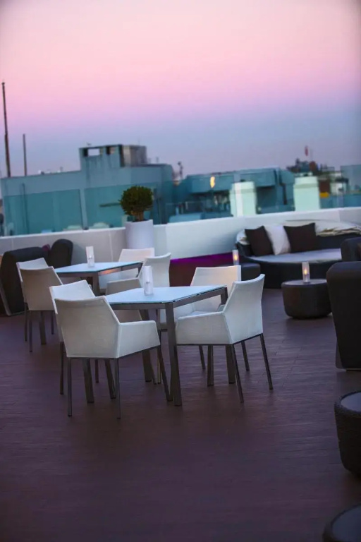 Renaissance Izmir Hotel - фото 16