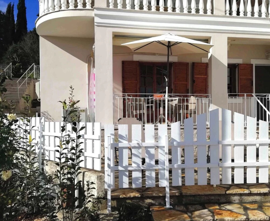 Sea Rose Apartment
