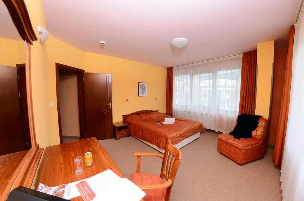 Kiparis Alfa - Chambres