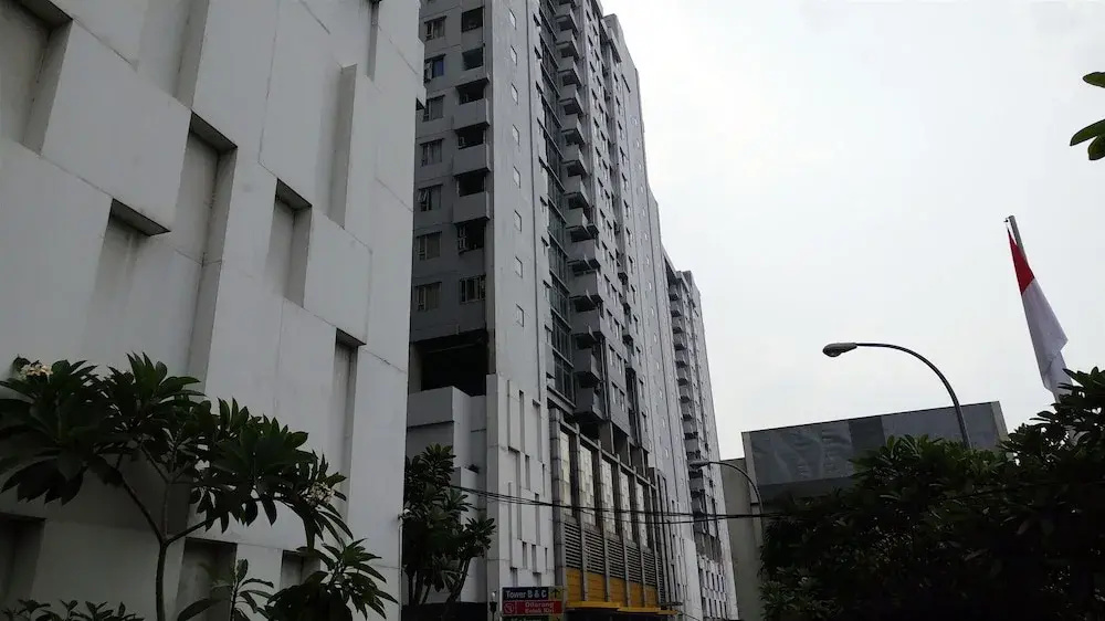 Luxury 2Br At 8Th Floor Menteng Square Apartment