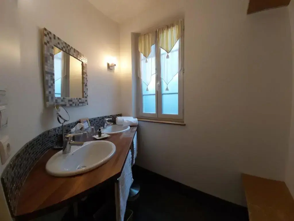 LOGIS Au Canard Gourmand - Chambres