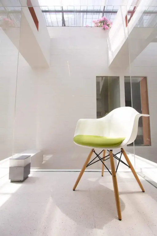 Standard room with balcony