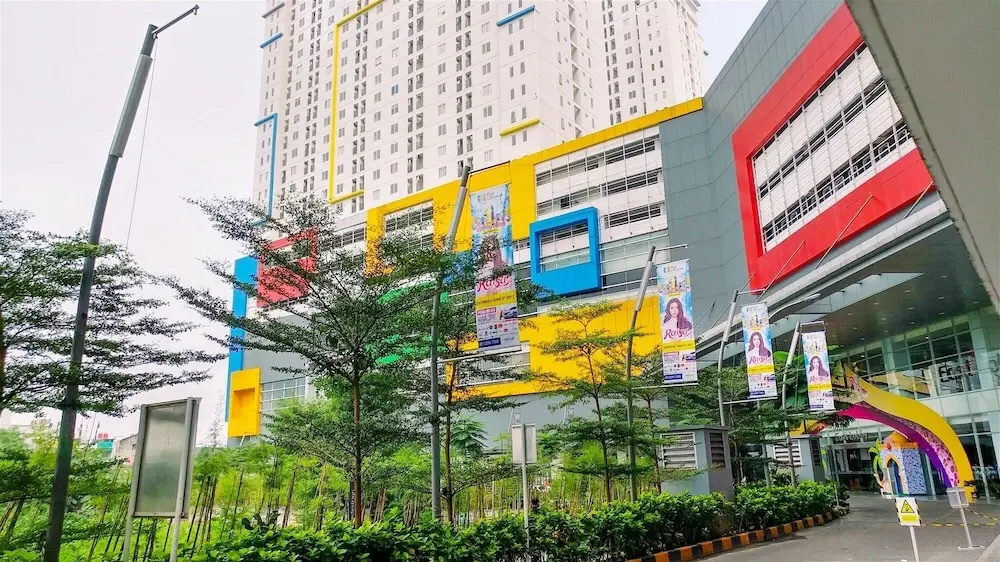 Simply Living 2BR at Bassura City Apartment