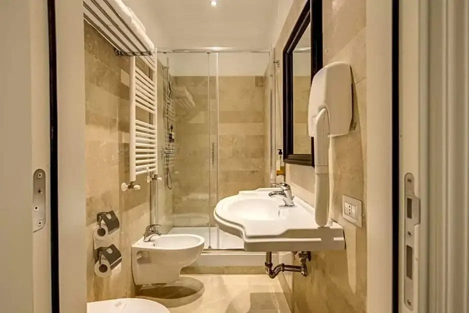 Standard Double room (twin beds)