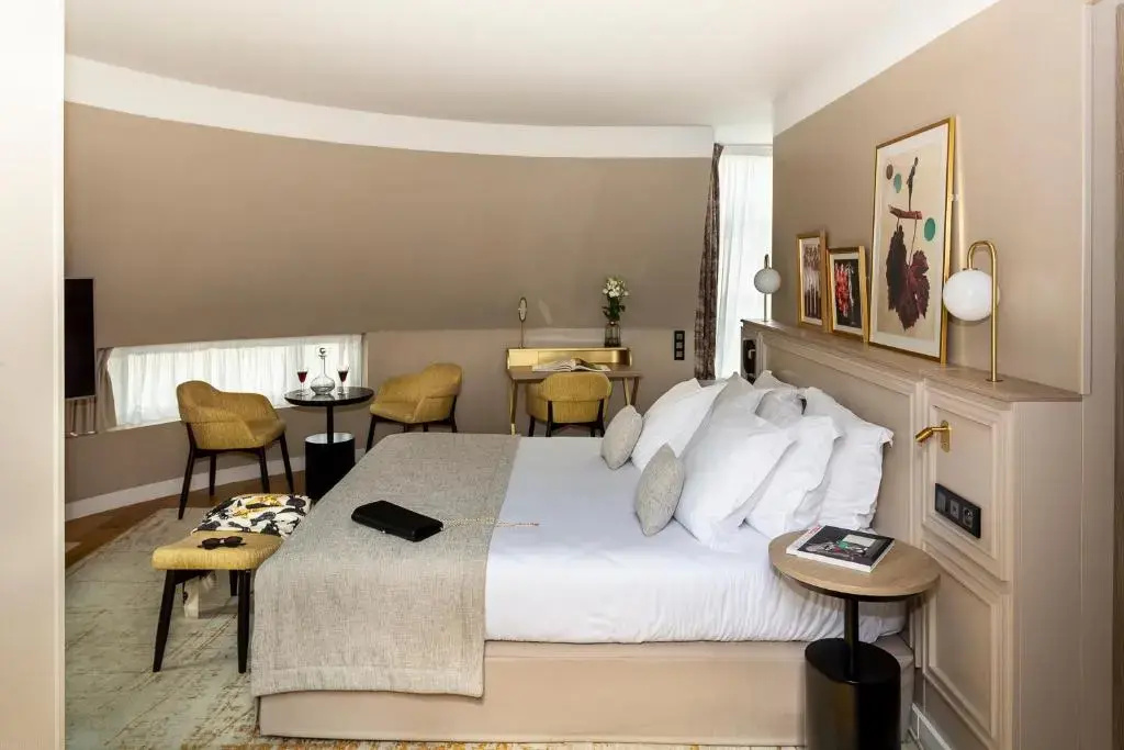 Suite