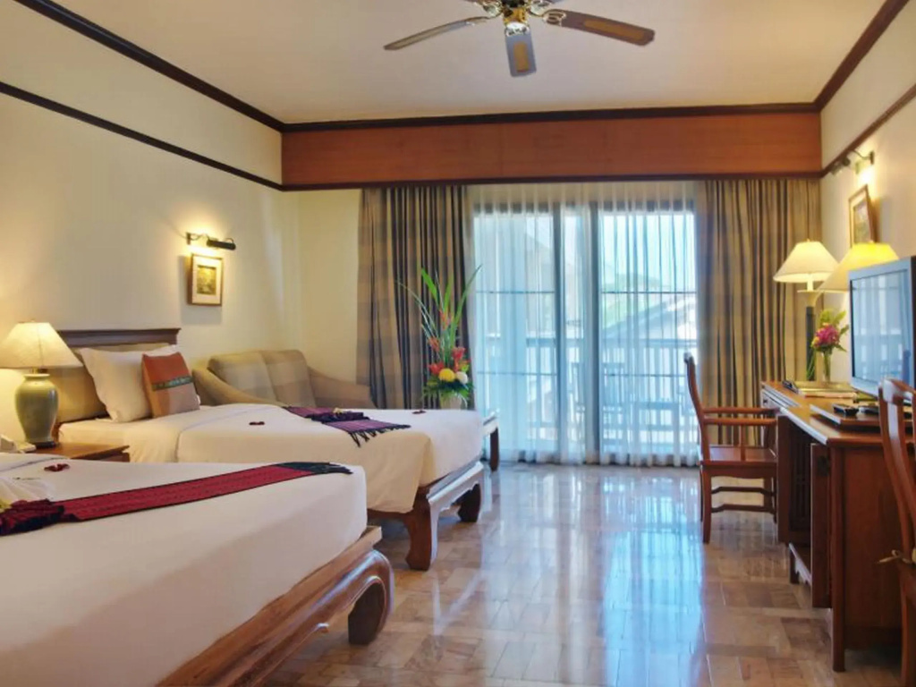 Thara Patong Beach Resort & Spa - Général