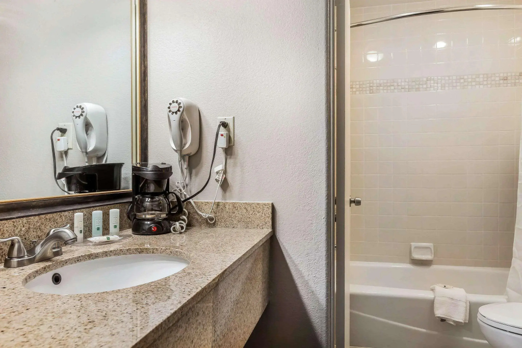 Hotel photo 28