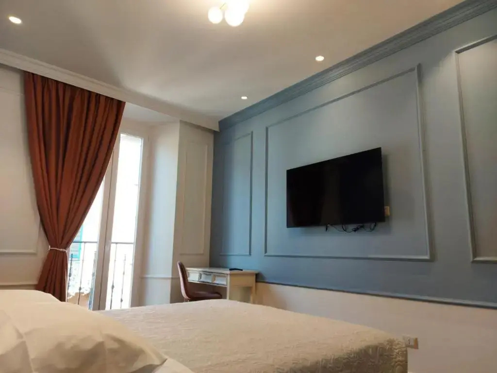 Superior Double room full double bed
