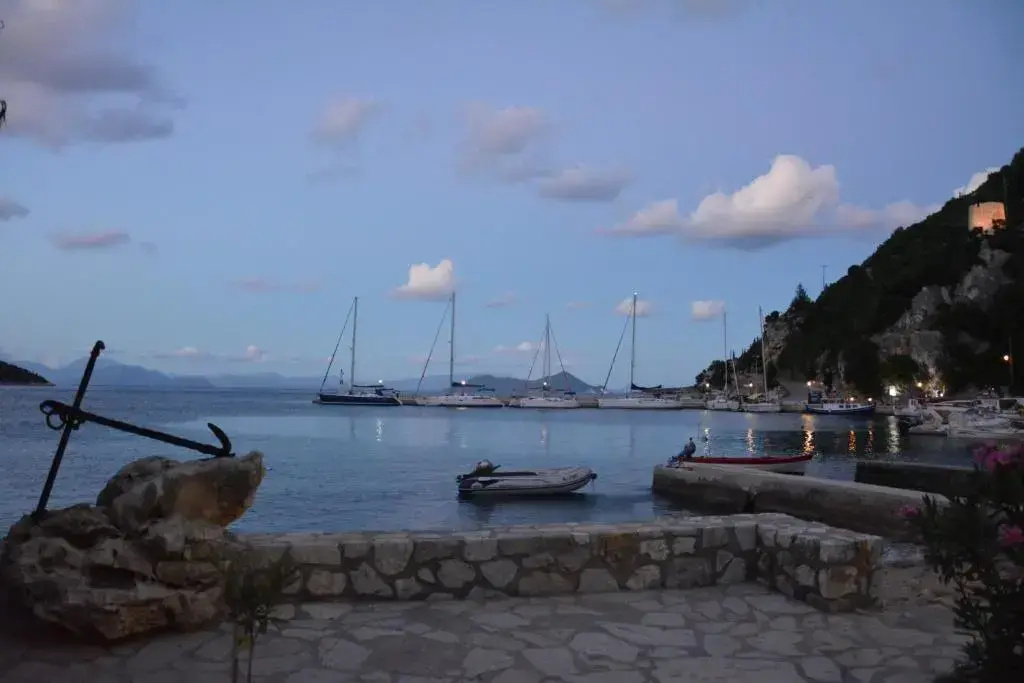 Beach & Waterfront