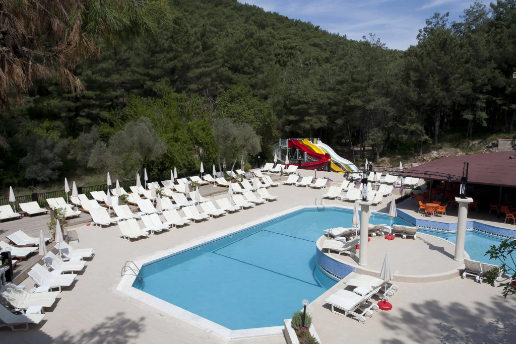 Hotel photo 12