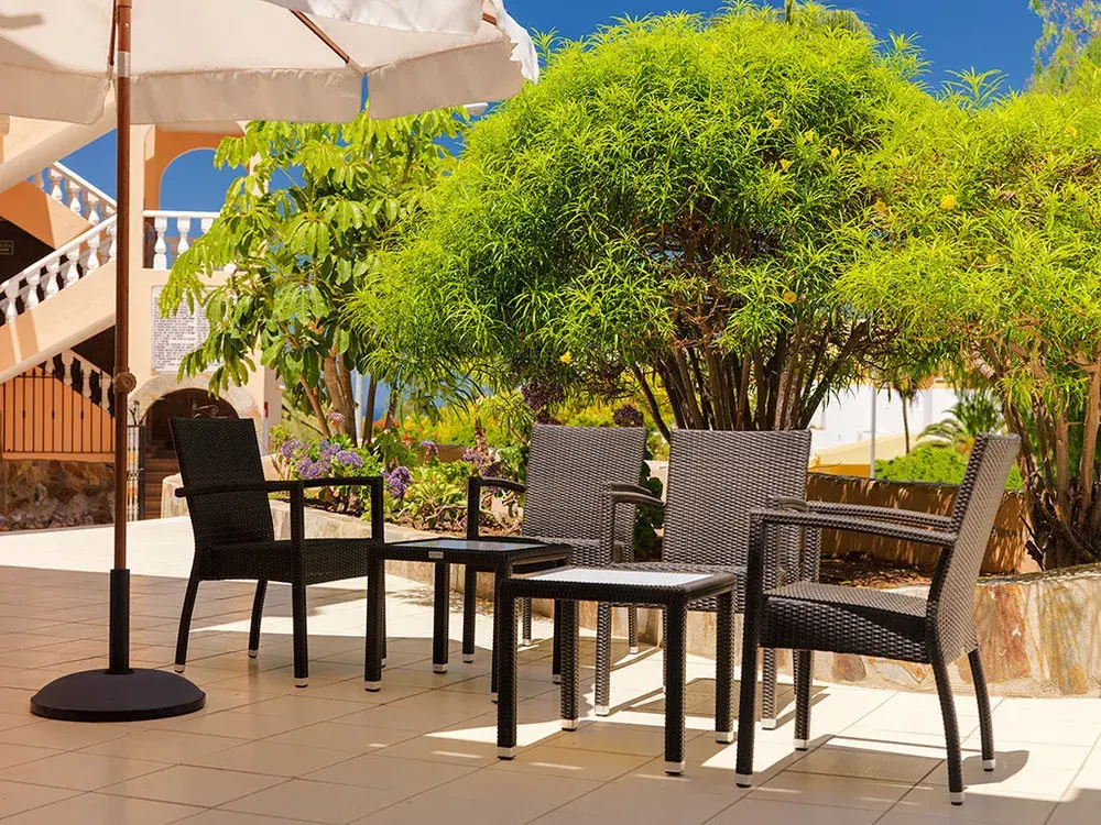 Paradise Court Aparthotel