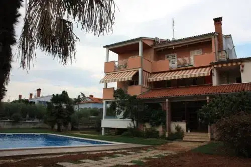 Aura Residence - Général
