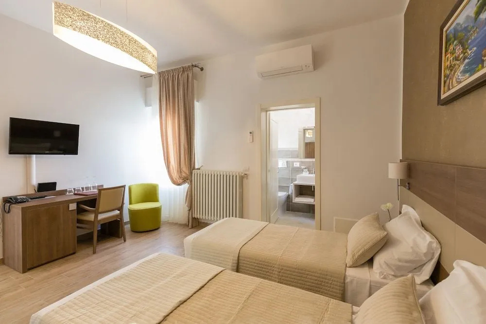 Villa Cavour — 5