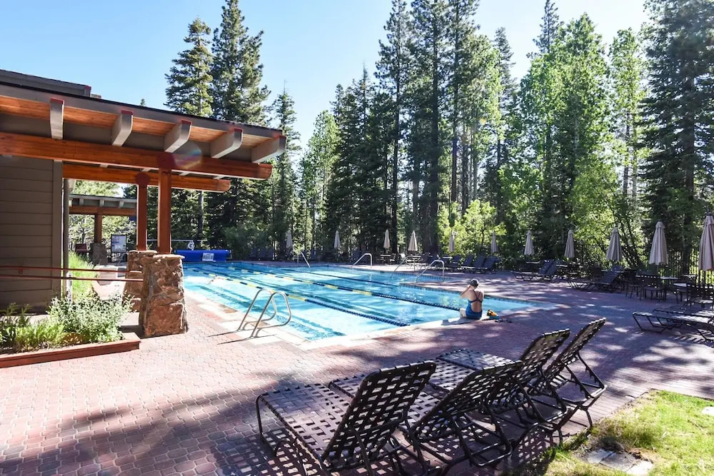 Aspen Grove 3090