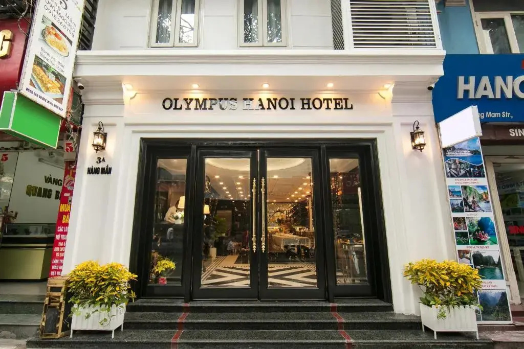 Madelise Central Grand Hotel — 3