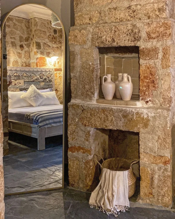 Noa's Boutique Hotel — 4