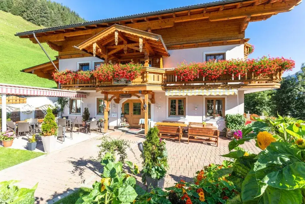 Alpenpension Lackenbauer - Général