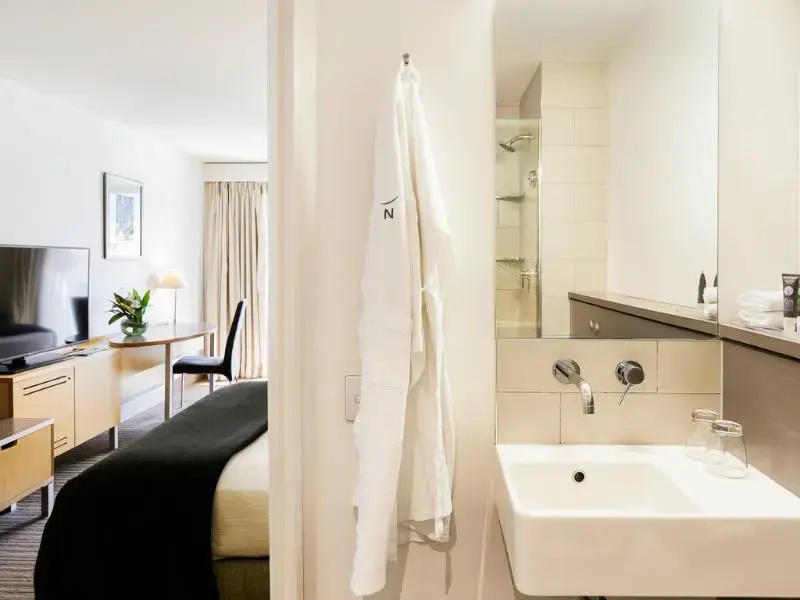 Novotel Queenstown Lakeside - Chambres