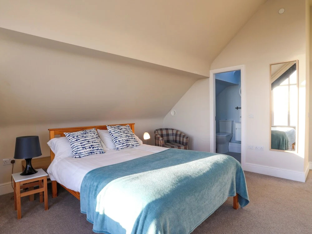 Plas Gwylan — 4