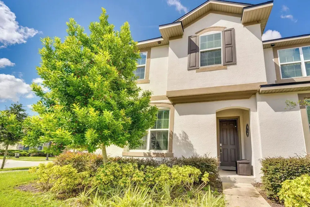 7 Mi to Wdw: Townhome w/ Private Pool