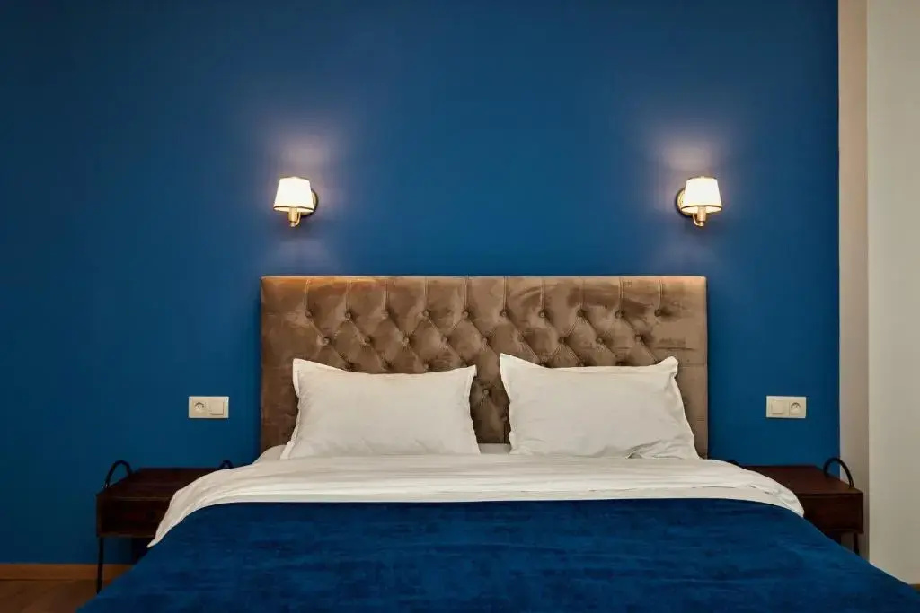 Standard Double room with balcony (full double bed)