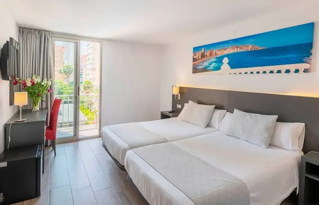 Standard Double room (full double bed)