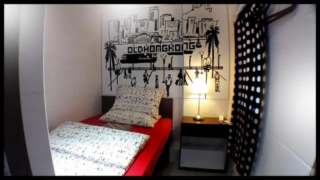 Economy room
