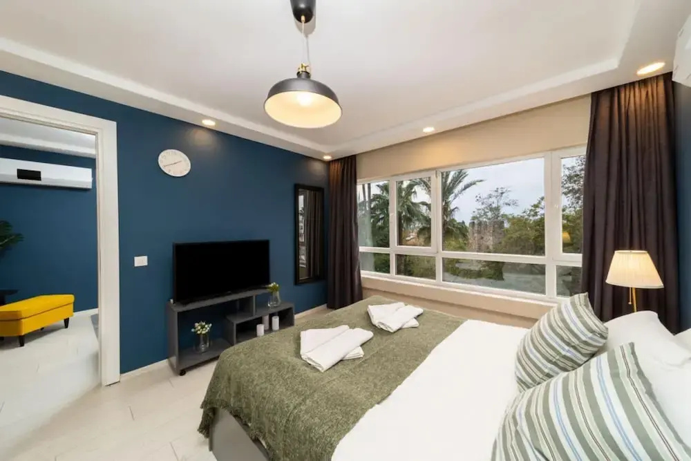 Missafir Lovely Flat Near Hadrian s Gate