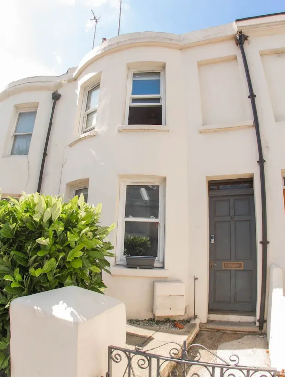 Stunning 3-bed House in Brighton