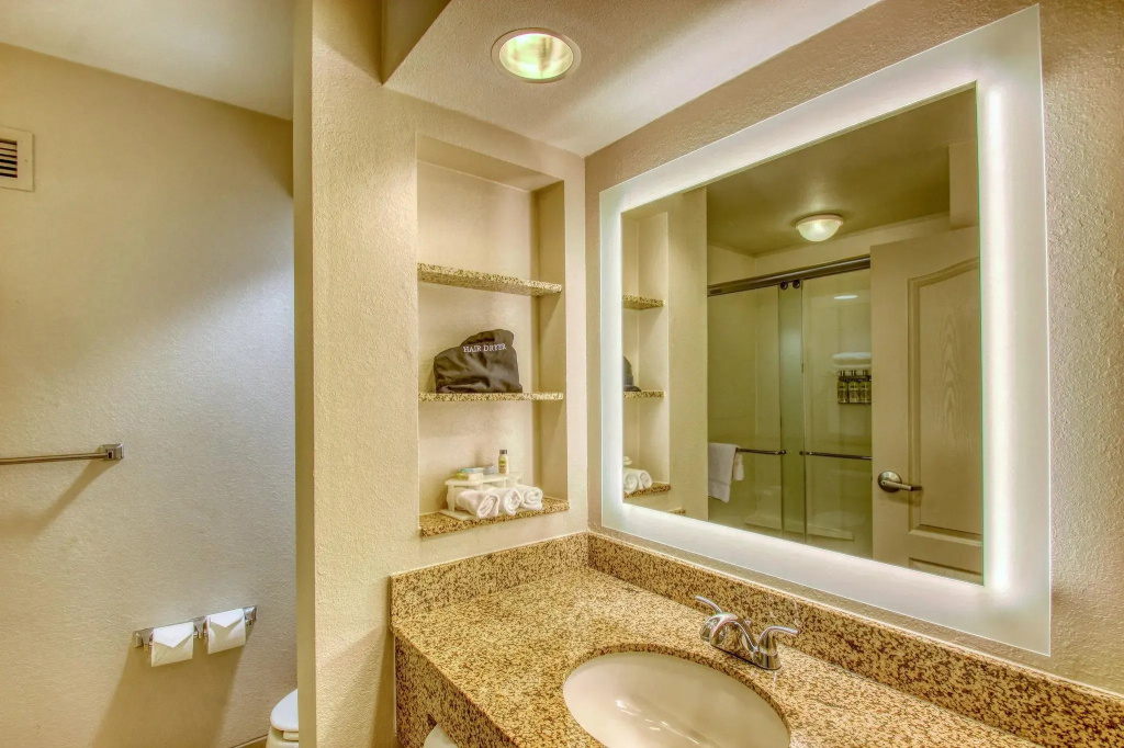 Holiday Inn Express Hotel & Suites Milwaukee Airport by IHG - Chambres