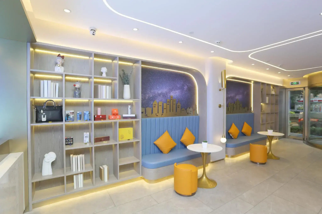 Hotel photo 13