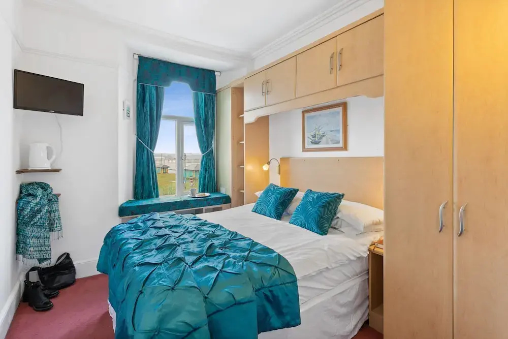 Comfort Double room with sea view (full double bed)