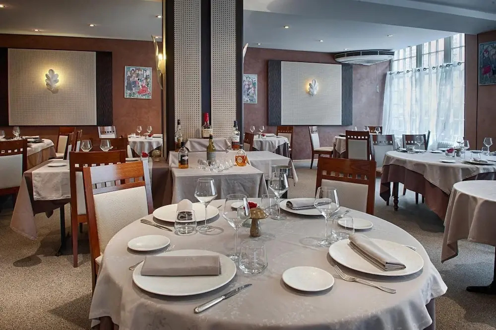 Food & Beverage