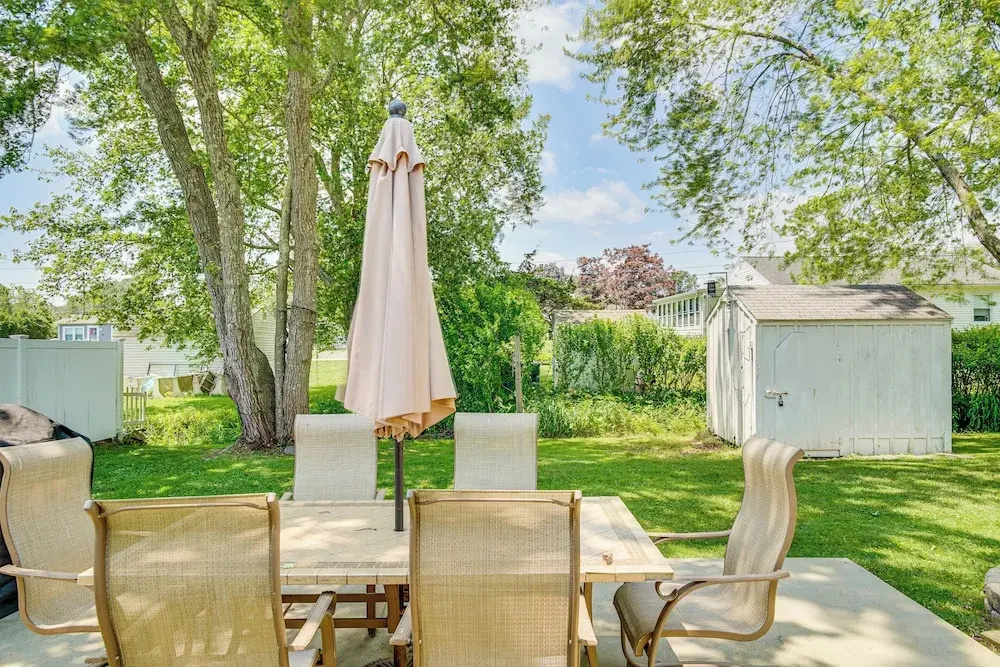 1/2 Mi to Beach: Family Retreat in Old Lyme!