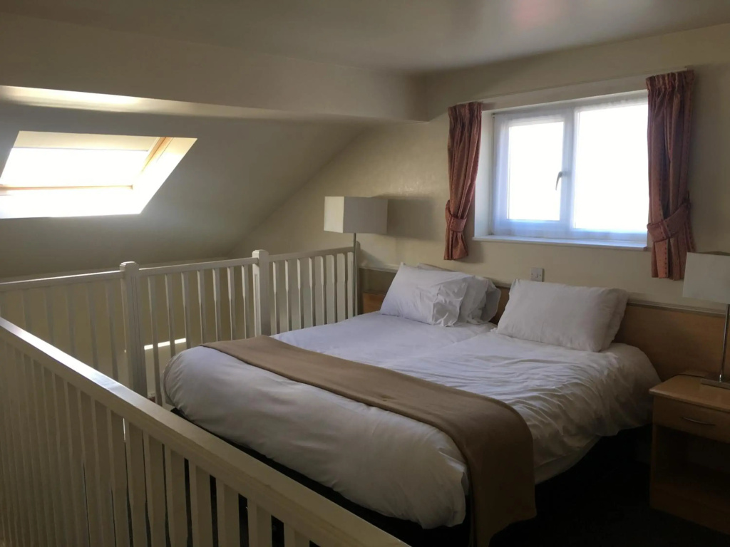 Moreton Park Lodge
